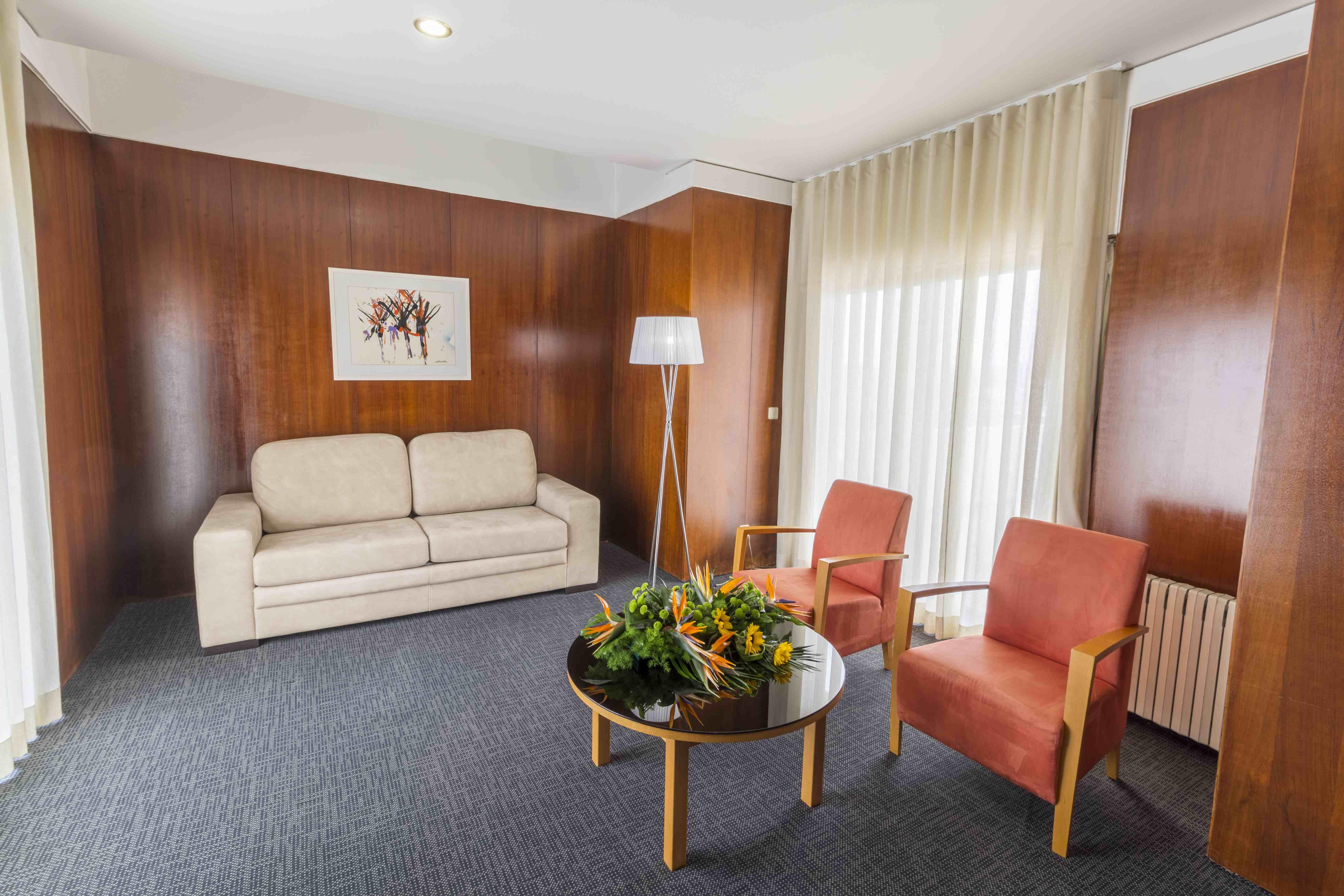 Hotel Eurosol Leiria & Jardim Екстер'єр фото