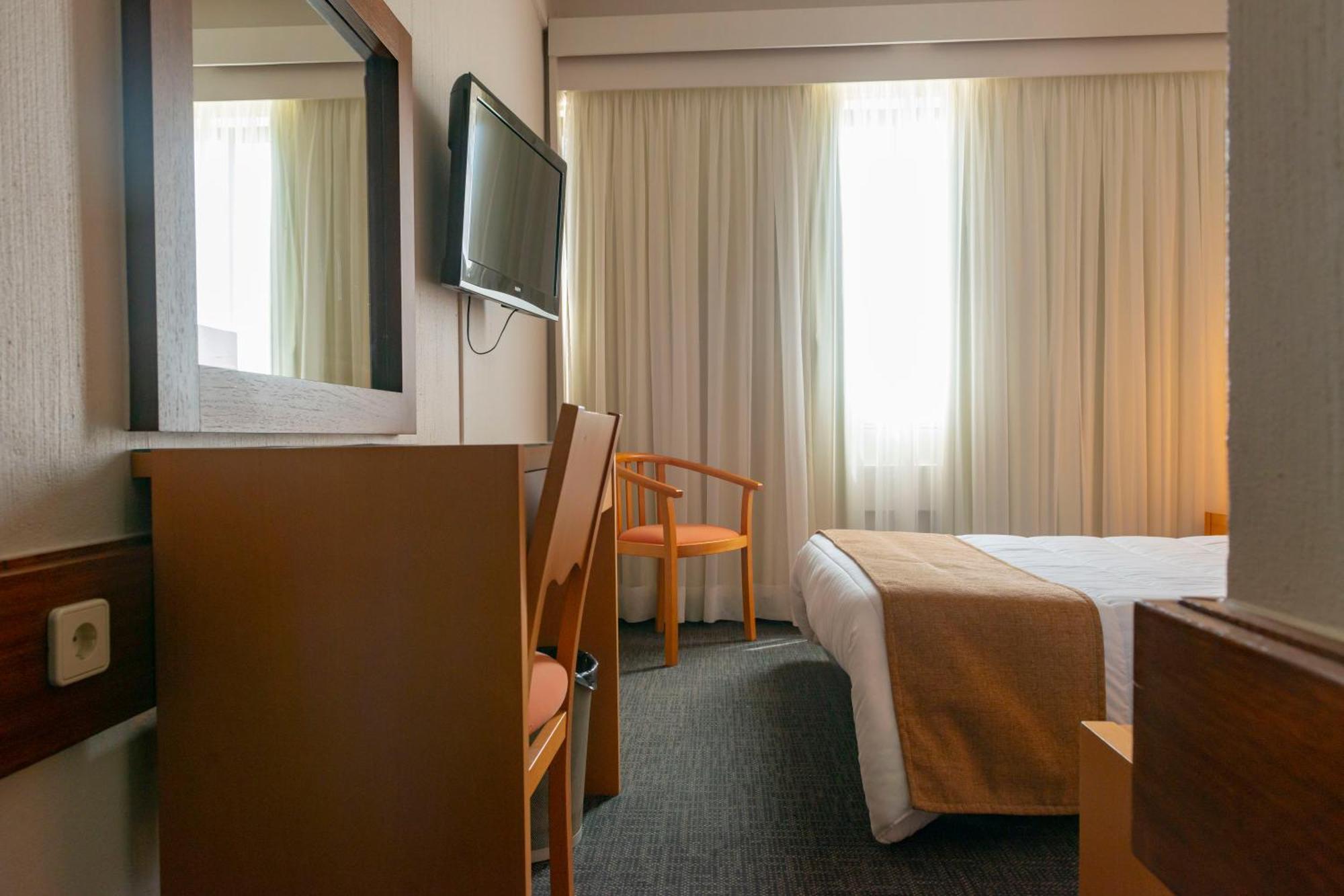 Hotel Eurosol Leiria & Jardim Екстер'єр фото