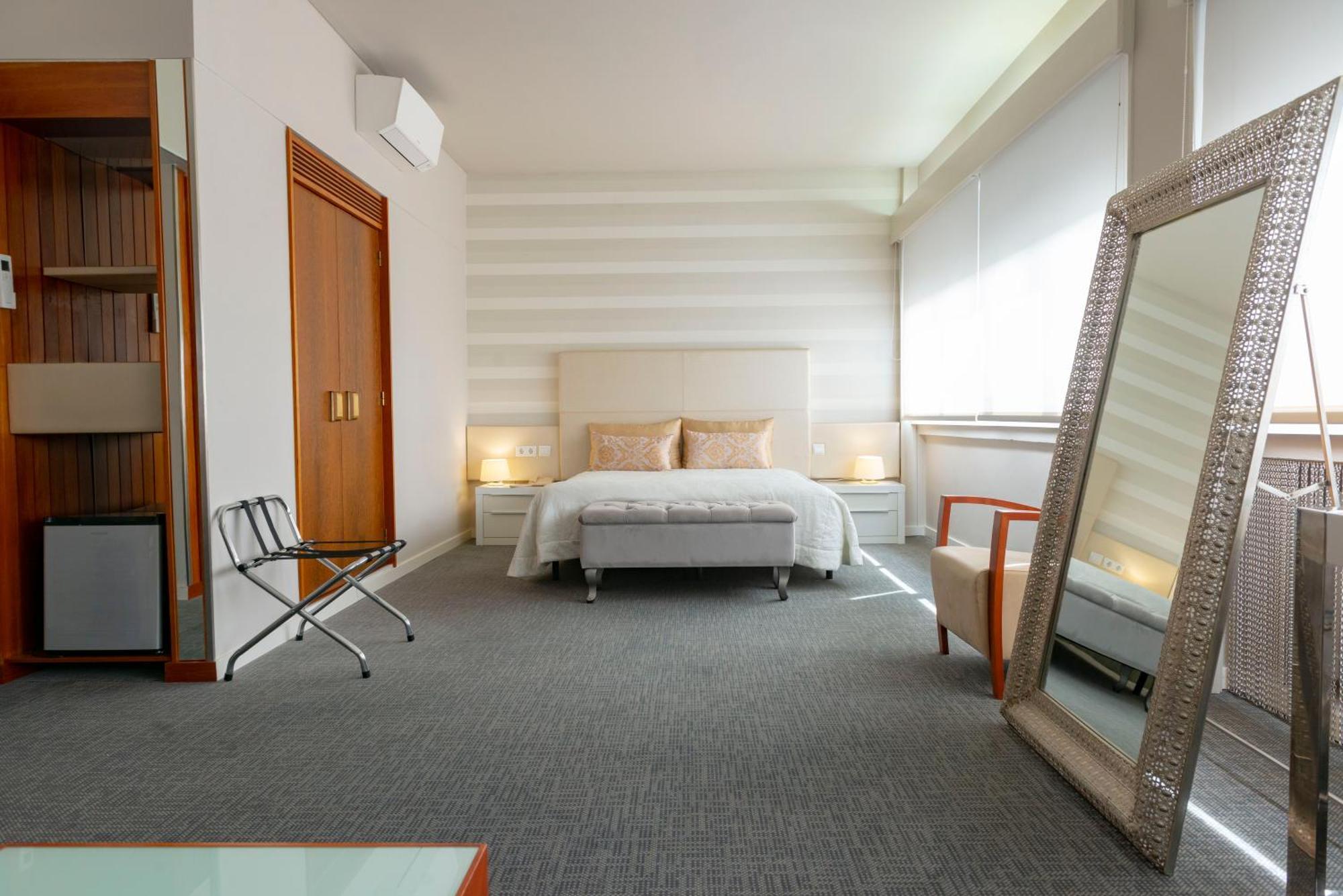 Hotel Eurosol Leiria & Jardim Екстер'єр фото